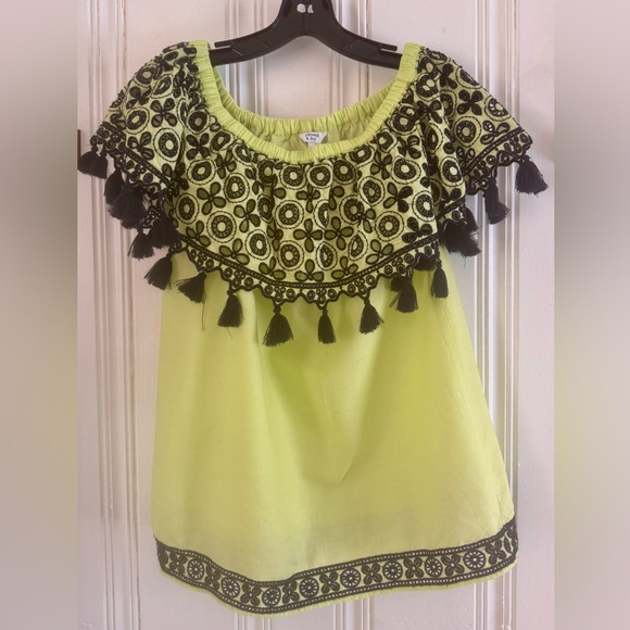 crown & ivy Lime Green Embroidered Tassel Blouse - Picture 1 of 6